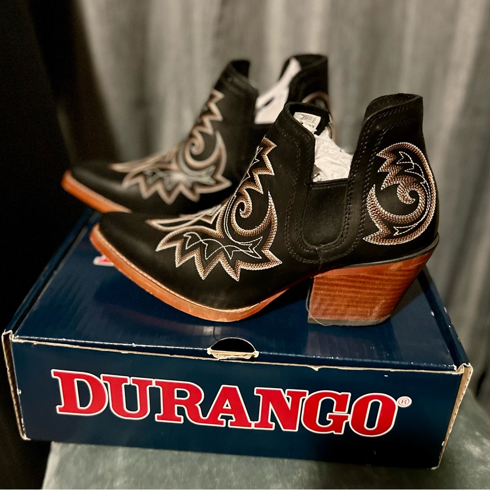 Durango Crush Bootie, Women’s size 8